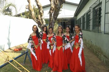 EMEF Dr. Valdemar Rocha dá continuidade ao projeto de danças étnicas no educandário