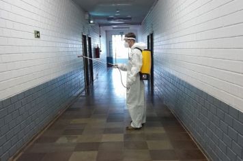 Equipe da dengue realiza aplicação de inseticida em escolas de Soledade