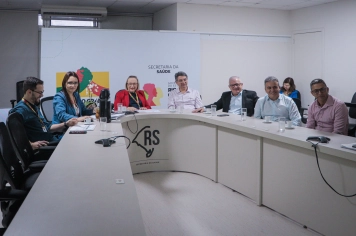 AUDIÊNCIA COM SECRETARIA ESTADUAL DE SAÚDE TRATA SOBRE UTI DO HOSPITAL FREI CLEMENTE 