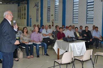 Prefeito Cattaneo participou de assembleia geral do Comaja