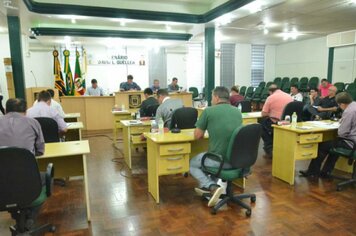 Câmara aprova mudanças de cargos e salários de CCs e FGs da prefeitura de Soledade