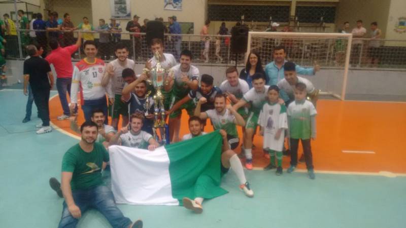 Camarões vence e fica com o título do Futsal da Cidade 2016