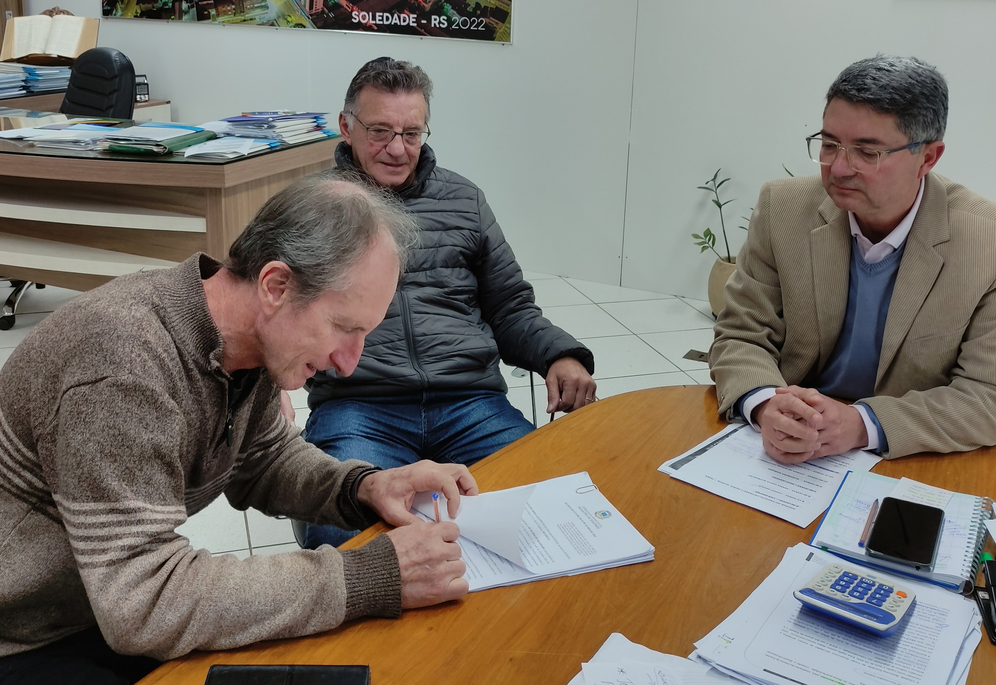 MUNICÍPIO DE SOLEDADE CEDE TERRENO PARA PRÁTICA DO CICLISMO NO BAIRRO BOTUCARAÍ