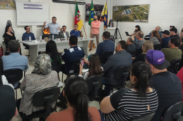 GOVERNO DO ESTADO ANUNCIA LINHA DE CRÉDITO DE R$ 5 MILHÕES PARA O SETOR PEDRISTA 