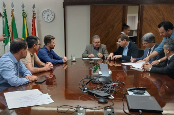 PREFEITURA DE SOLEDADE REFORÇA BUSCA POR APOIO AO SETOR DE PEDRAS PRECIOSAS EM REUNIÃO NO BRDE