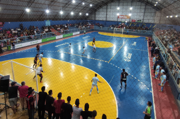 NACIONAL RAIA DA PEDRA E AMIGOS DA RESENHA CONQUISTAM O TÍTULO DO FUTSAL DO INTERIOR 2025
