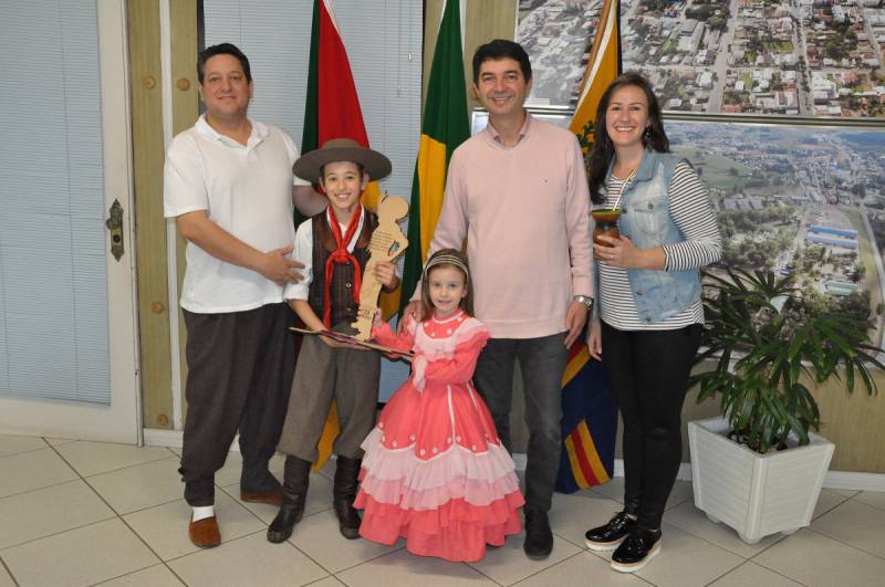 Administração Municipal homenageia chuleador Francisco Scorsatto Ferreira